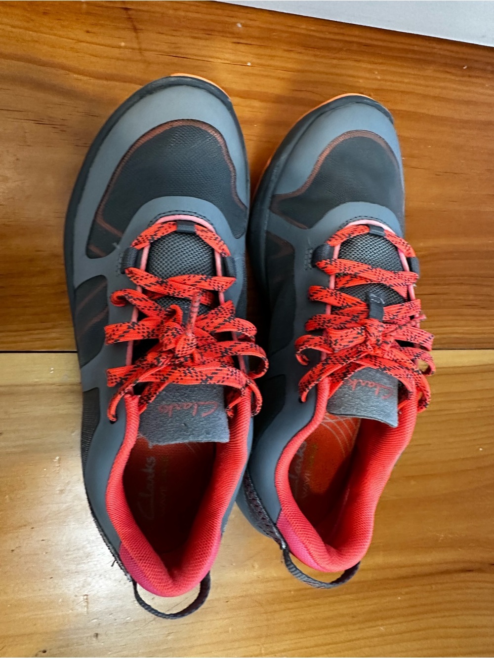Clarks Women’s Gray Athletic Sneakers with Red Accents